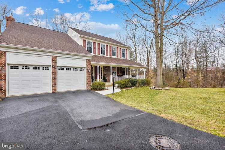 5658 Lonesome Dove Ct Clifton, VA 20124