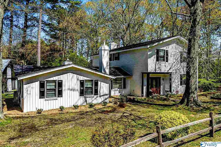 55 May Road Hartselle, AL 35640