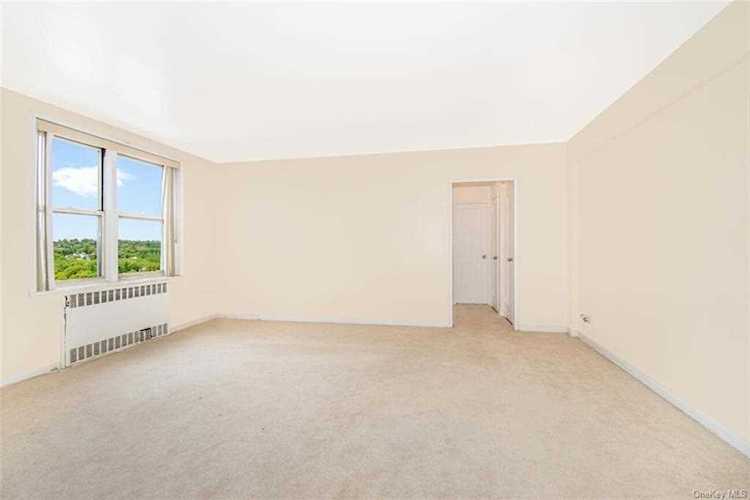 5650 Netherland Avenue #6c Bronx, NY 10471
