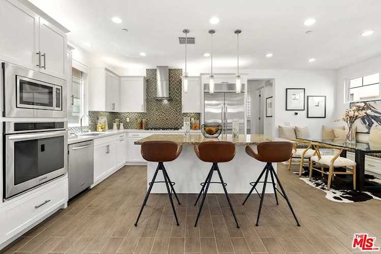 5820 Sparrow Ct Playa Vista, CA 90094