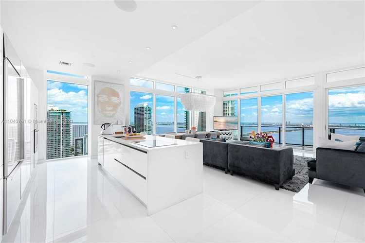 460 NE 28th St #4201 Miami, FL 33137