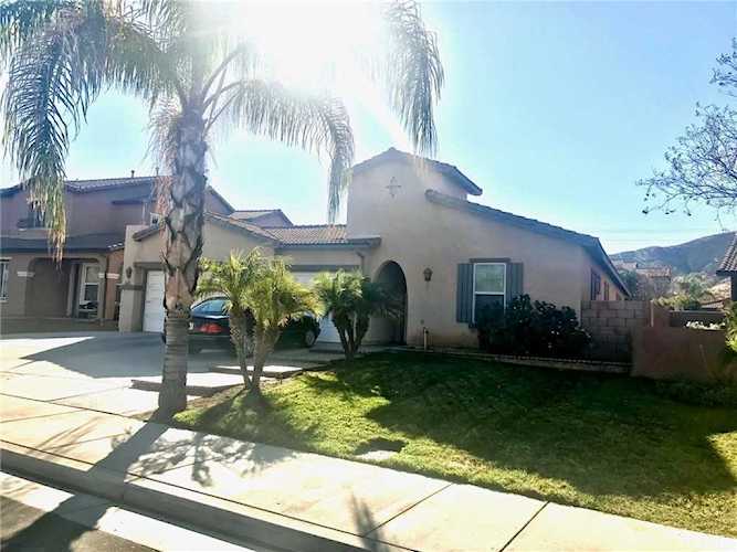 363 Monument Perris, CA 92570 | MLS IV21000080 Photo 1