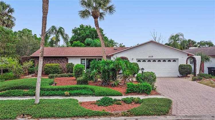 2125 N Hampton CIRCLE Winter Park, FL 32792