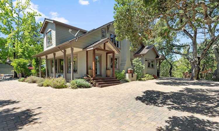 711 Southdale Way Woodside, CA 94062