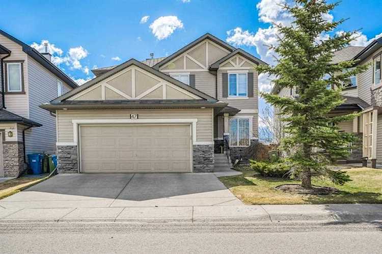 47 Chapalina Terrace SE Calgary, AB T2X 3X1