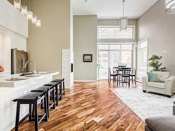 1029 15 Ave SW #406 Calgary, AB T2G 2R2