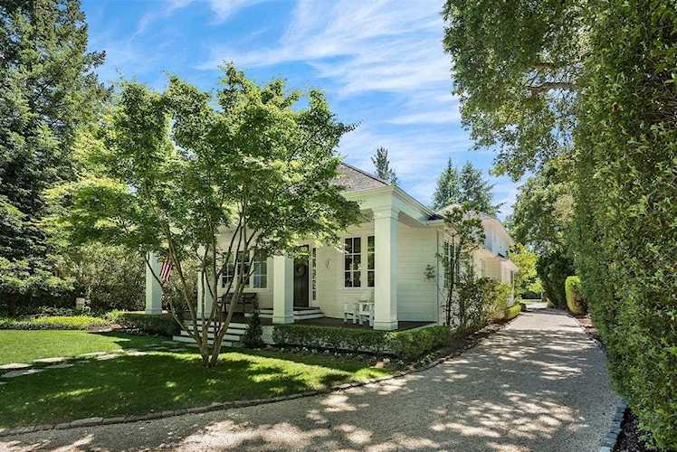 464 Selby Lane Atherton, CA 94027