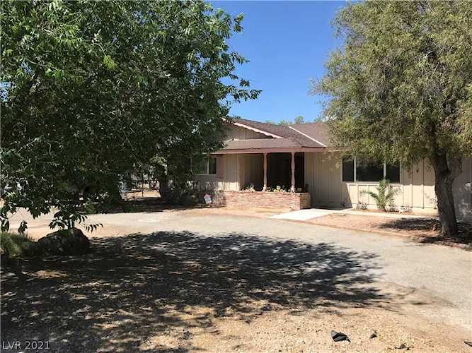 8025 Bermuda Rd Las Vegas, NV 89123