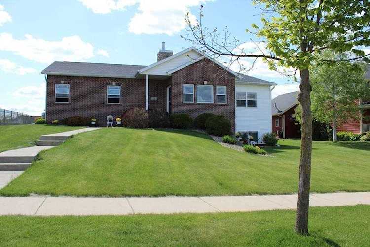 124 Fieldstone Dr Lodi, WI 53555