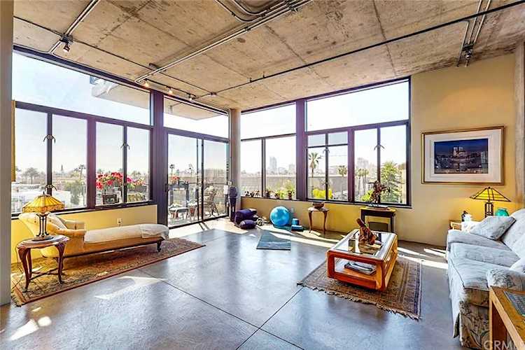 835 Locust Ave #426 Long Beach, CA 90813