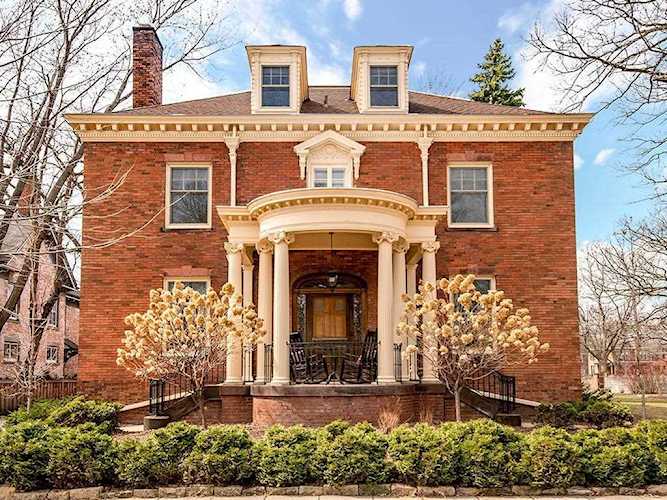 123 Farrington Street Saint Paul, MN 55102