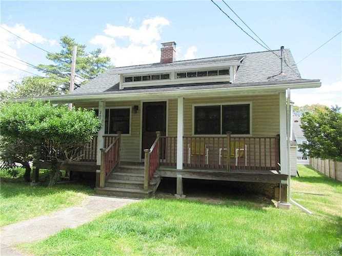 267 South Pine Creek Road Fairfield, CT 06824