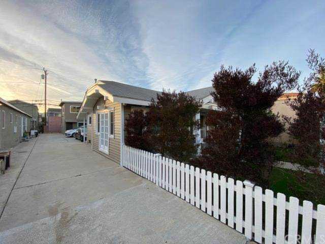 43 Belmont Ave Long Beach, CA 90803 | MLS PW21032374 Photo 1