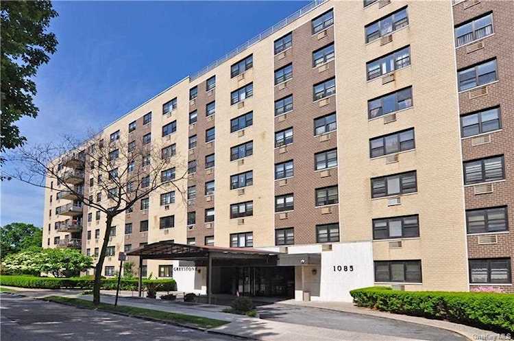 1085 Warburton Avenue #605 Yonkers, NY 10701