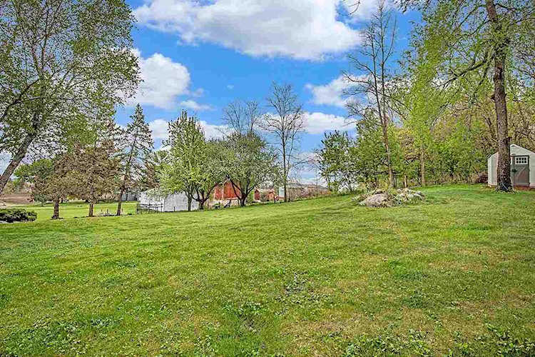 2005 Nora Rd Cottage Grove, WI 53527