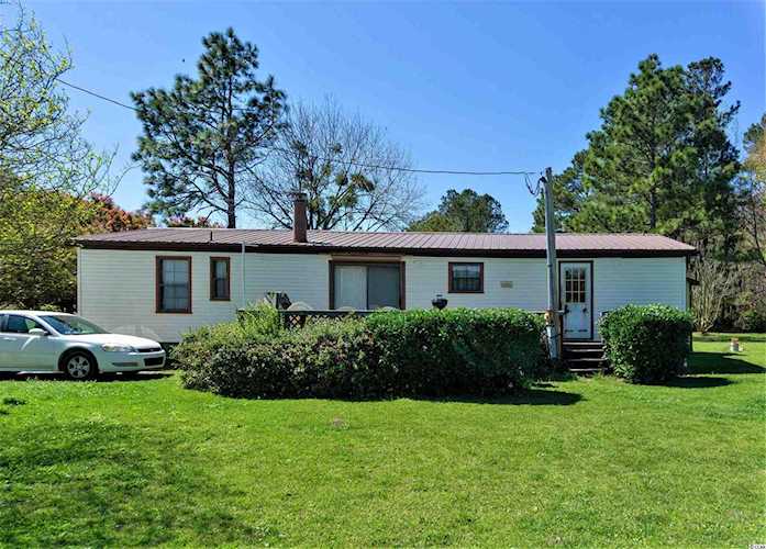 4177 Woodlawn Dr. Loris, SC 29569
