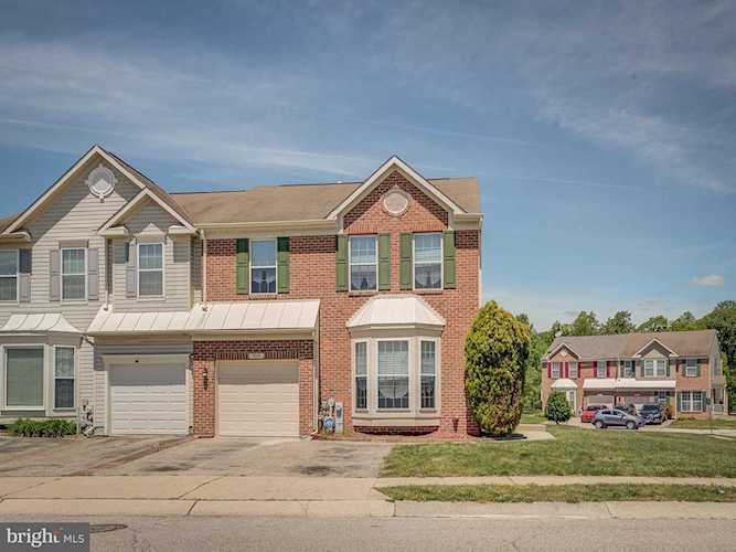 300 Timberbrook Ct Odenton, MD 21113