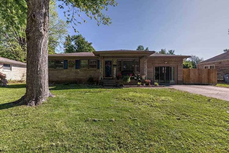 3105 Lencott Dr Louisville, KY 40216