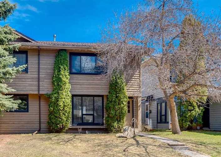 84 Midpark Gardens SE Calgary, AB T2X 1N7