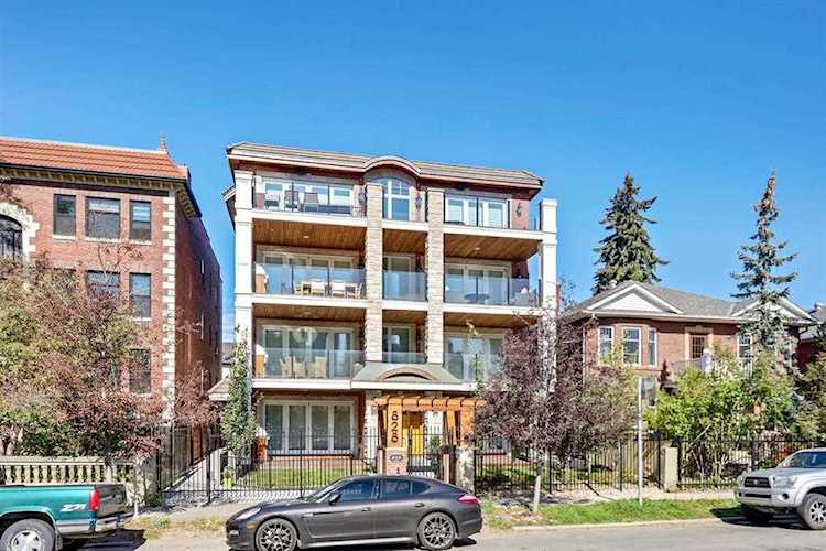 828 Memorial Dr NW #301 Calgary, AB T2N 3C8