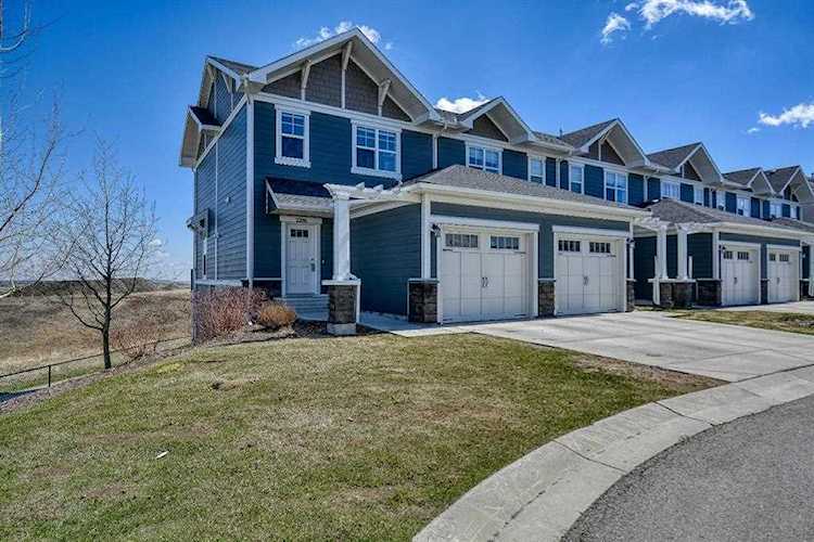 881 Sage Valley Blvd NW #2206 Calgary, AB T3R 0R1