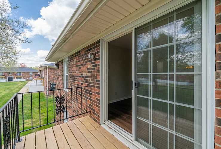 1328 Lynmar Dr #8 Louisville, KY 40222 | MLS 1585732 Photo 1