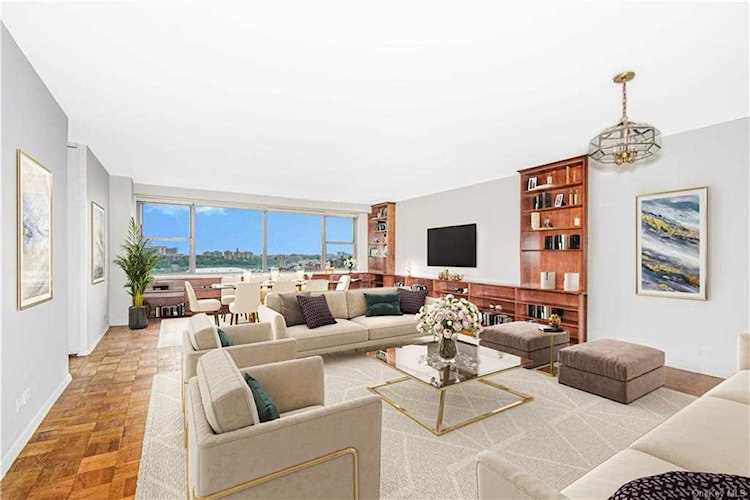 2500 Johnson Avenue #10F Bronx, NY 10463