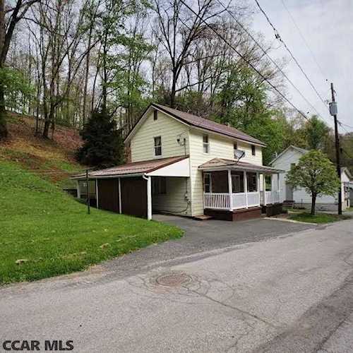 705 Ann Street Curwensville, PA 16833