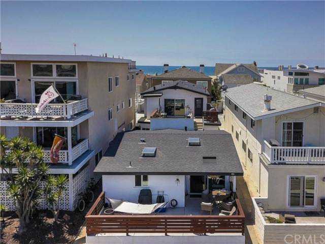 915 W Balboa Newport Beach, CA 92661
