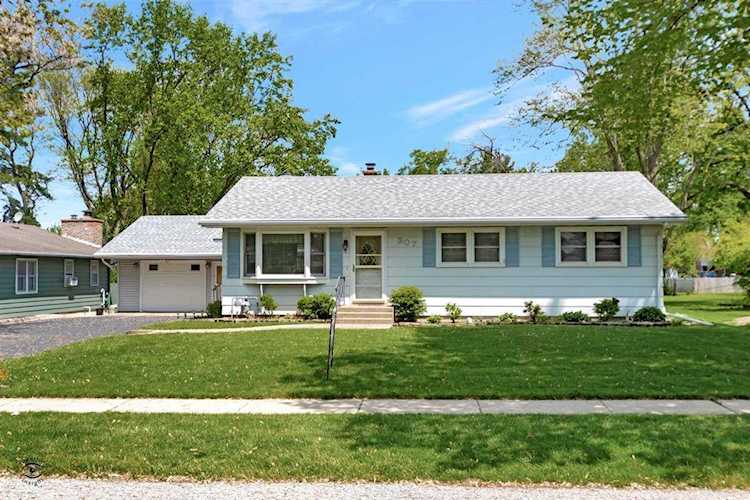 307 E Fox Rd Yorkville, IL 60560