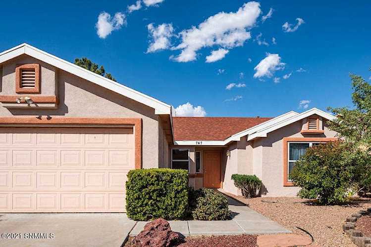 747 Indian Hollow Rd Las Cruces, NM 88011