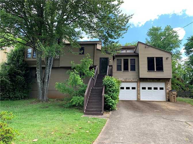 4948 Highpoint Way NE Marietta, GA 30066