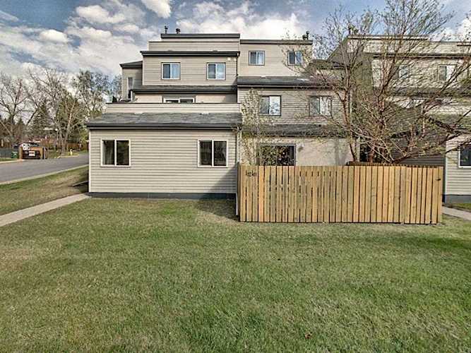 1540 29 St NW #1201 Calgary, AB T2N 4M1