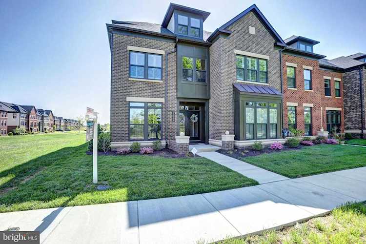 43366 Dewey Square Ashburn, VA 20148