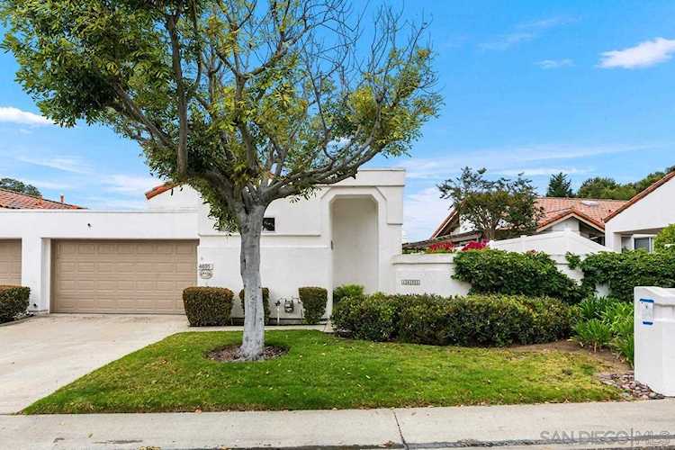 4695 Adra Way Oceanside, CA 92056