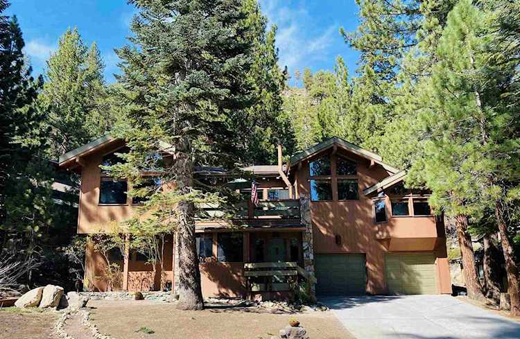 310 Grindelwald Mammoth Lakes, CA 93546