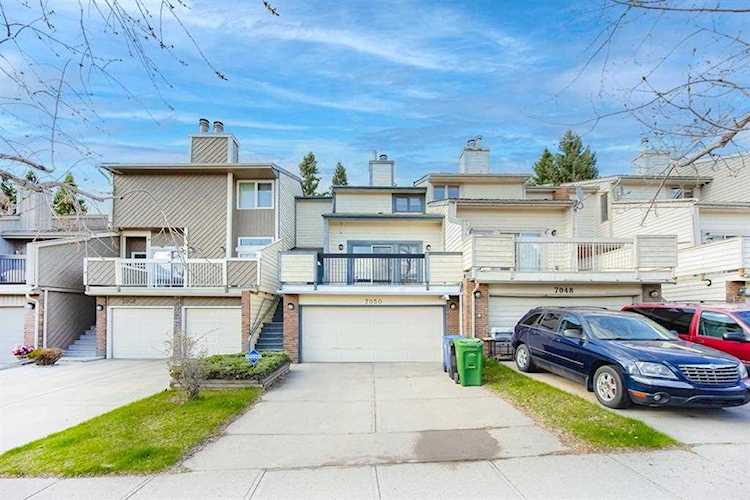 7050 Edgemont Dr NW Calgary, AB T3A 2M1