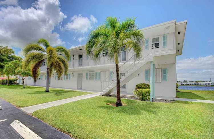 1801 Ocean 208 Drive #208 Boynton Beach, FL 33426