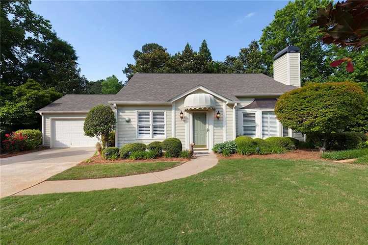62 Jennifer Ct Marietta, GA 30062 | 6883033 Photo 1