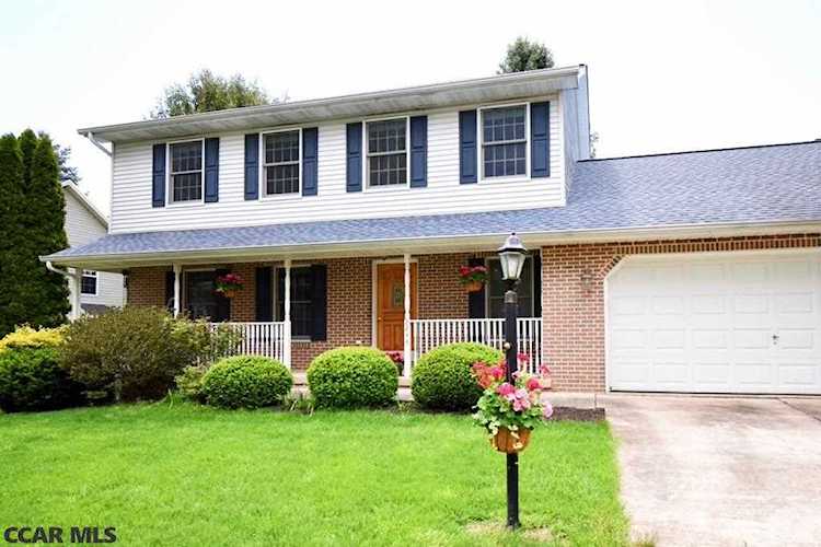 2244 Charleston Drive State College, PA 16801