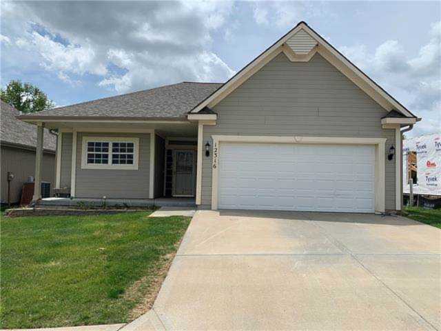 12316 N Atkins Ave Kansas City, MO 64163
