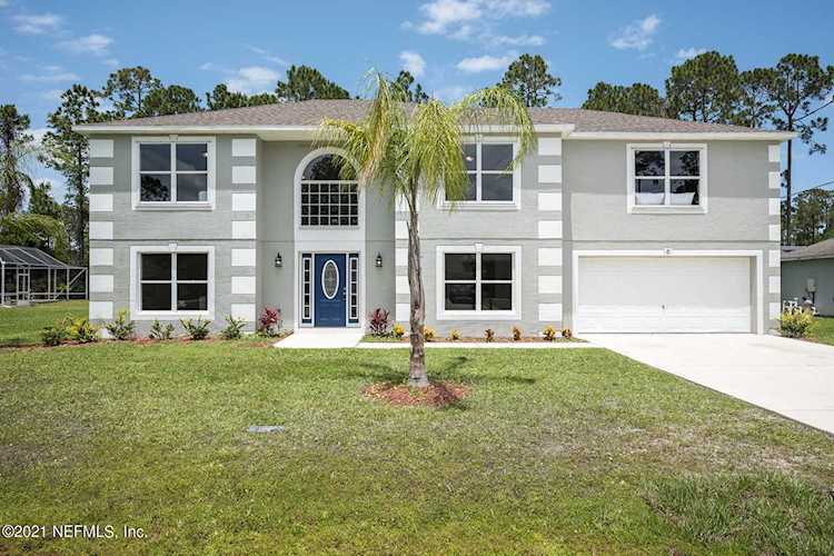 8 Regent Ln Palm Coast, FL 32164
