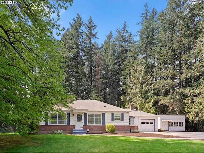 4045 NW Glencoe Rd Hillsboro, OR 97124