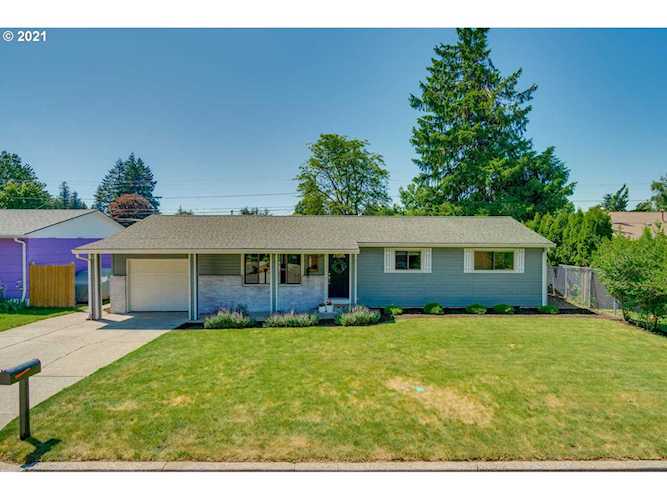 1307 NE 190th Pl Portland, OR 97230