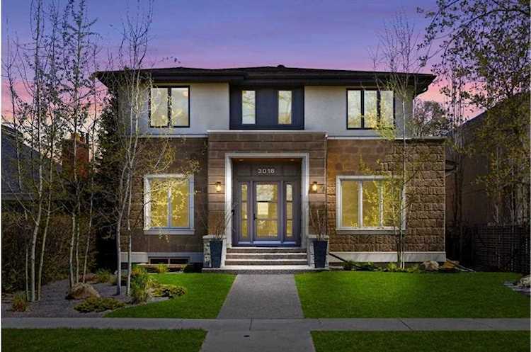 3018 3 St SW Calgary, AB T2S 1V1
