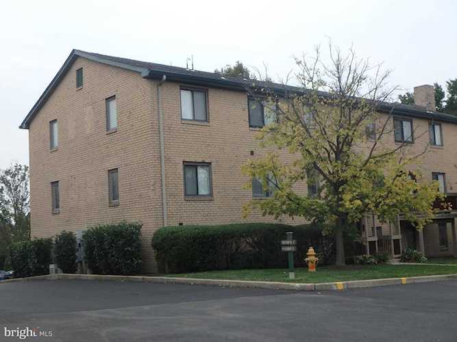 8705 Park Ct Wilmington, DE 19802