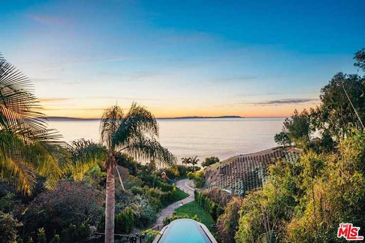 27930 Pacific Coast Hwy Malibu, CA 90265
