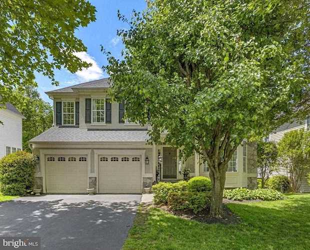 21317 Small Branch Place Broadlands, VA 20148