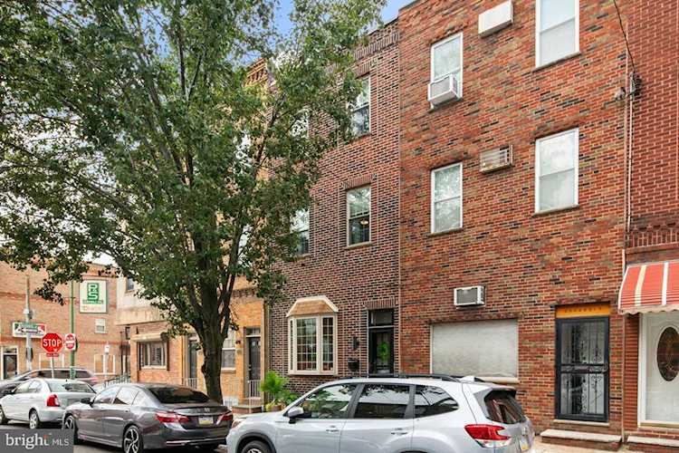 1636 S 10th St Philadelphia, PA 19148