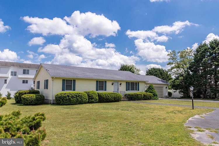 30069 Cedar Neck Rd Ocean View, DE 19970